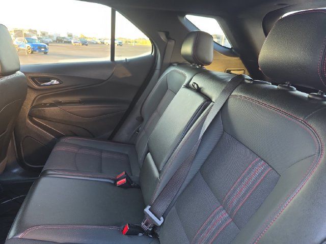 Certified 2023 Chevrolet Equinox RS w/ LPO, Floor Liner Package FWD image 27