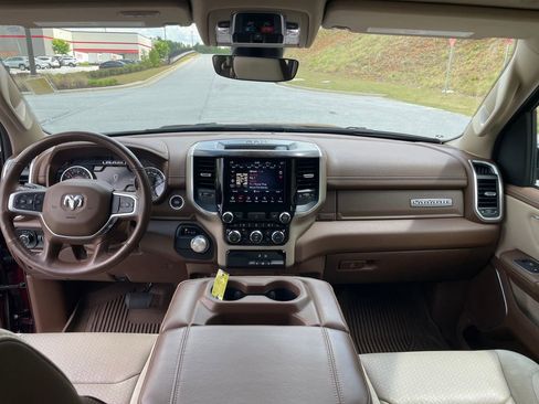 Used 2020 RAM 1500 Laramie RWD image 23