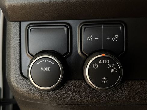 Used 2023 Chevrolet Tahoe RST w/ Luxury Package RWD image 40