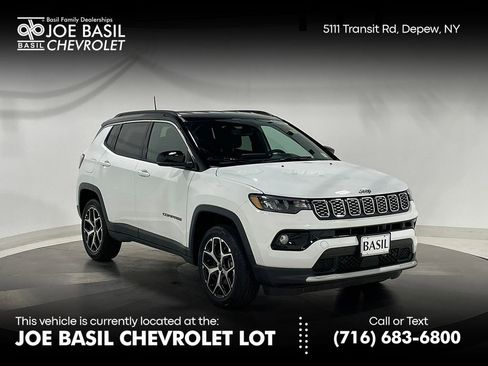 Used 2026 Jeep Compass Limited AWD/4WD image 1