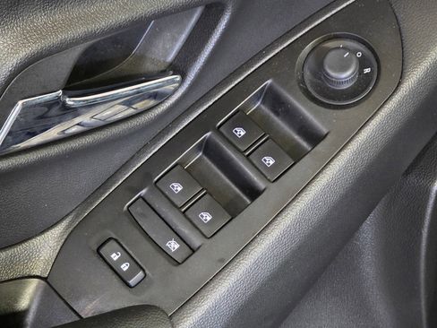 Used 2022 Chevrolet Trax LT w/ Sport Edition FWD image 21