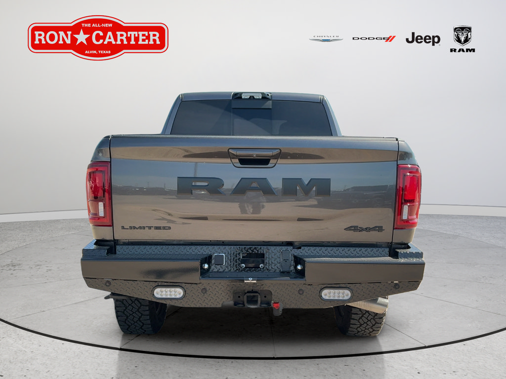 Used 2025 RAM 2500 Limited AWD/4WD image 5