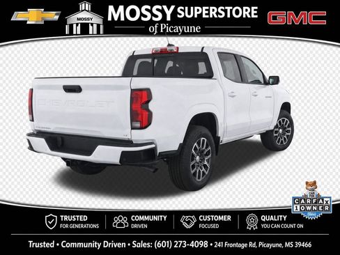 Used 2023 Chevrolet Colorado LT w/ LT Convenience Package III RWD image 4