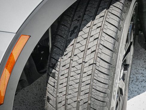 Used 2024 Honda CR-V Sport image 12