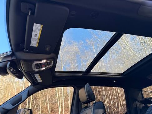 Used 2020 RAM 1500 Limited image 29