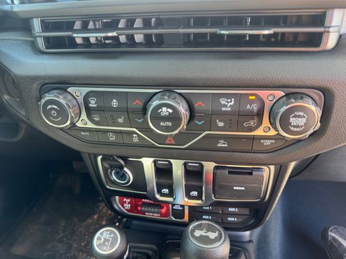 New 2026 Jeep Wrangler Sport AWD/4WD image 20
