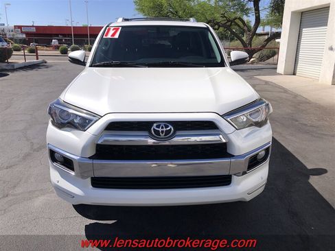 Used 2017 Toyota 4Runner Limited AWD/4WD image 3