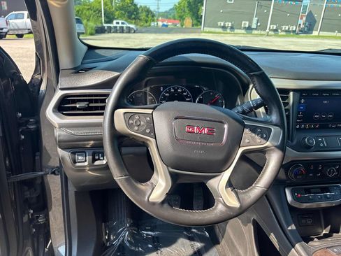 Used 2020 GMC Acadia Denali AWD/4WD image 14