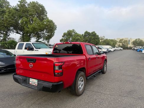 Used 2022 Nissan Frontier S w/ Technology Package RWD image 3