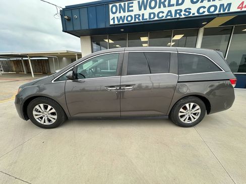 Used 2016 Honda Odyssey EX-L image 2