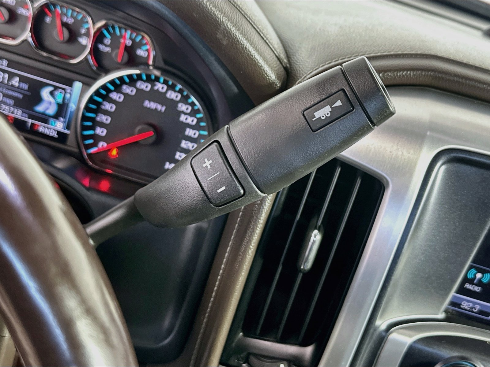 Used 2018 GMC Sierra 1500 SLT AWD/4WD image 16