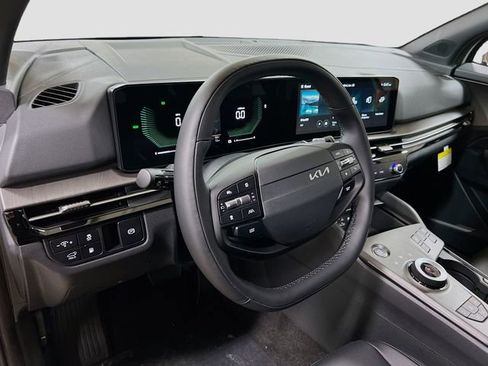 New 2026 Kia Sportage X-Line image 9
