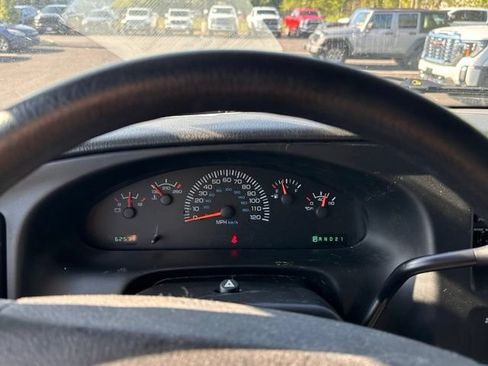 Used 2001 Dodge B2500 RWD image 22