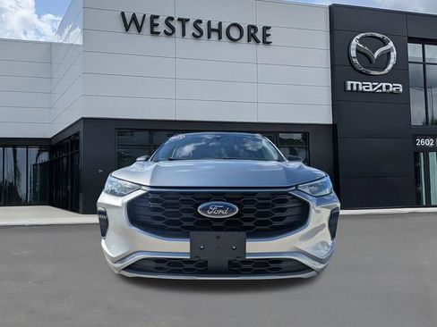 Used 2023 Ford Escape ST-Line AWD/4WD image 8
