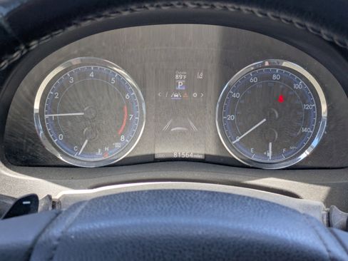 Used 2017 Toyota Corolla SE image 16