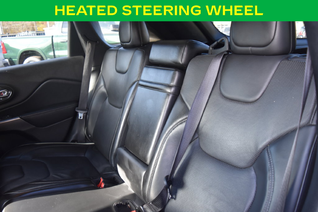 Used 2019 Jeep Cherokee Limited AWD/4WD image 13