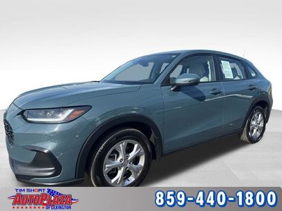 Used 2025 Honda HR-V LX