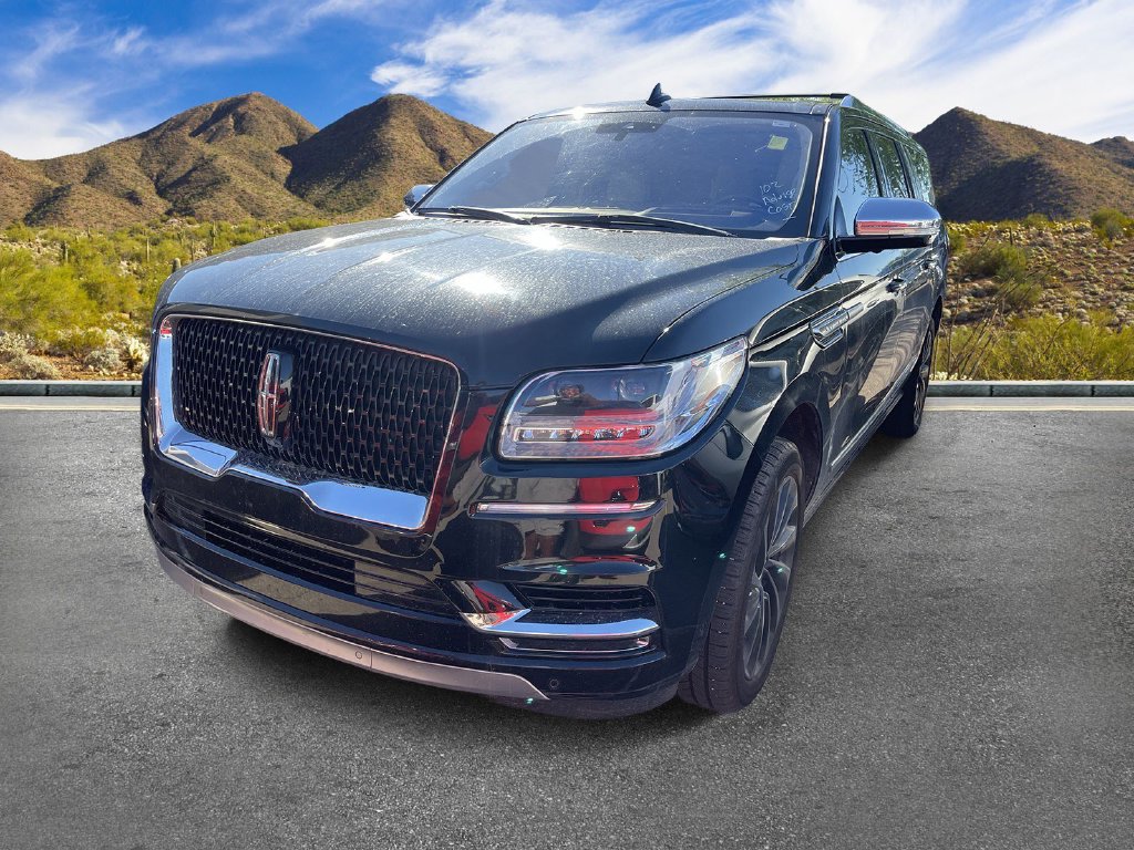 Used 2020 Lincoln Navigator L Black Label w/ Cargo Convenience Package AWD/4WD image 2