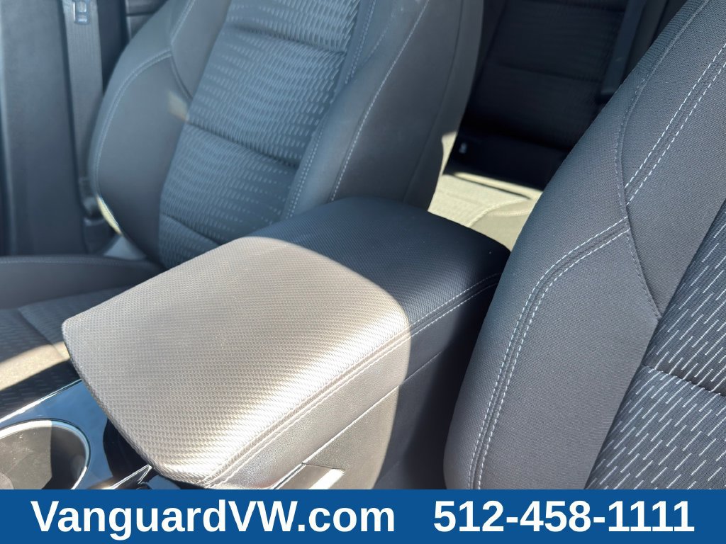 Used 2026 Chevrolet Equinox LT AWD/4WD image 16