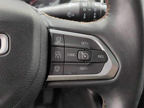 Certified 2022 Jeep Compass Limited image 25