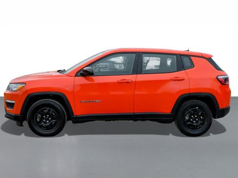 Used 2020 Jeep Compass Sport w/ Cold Weather Group image 9