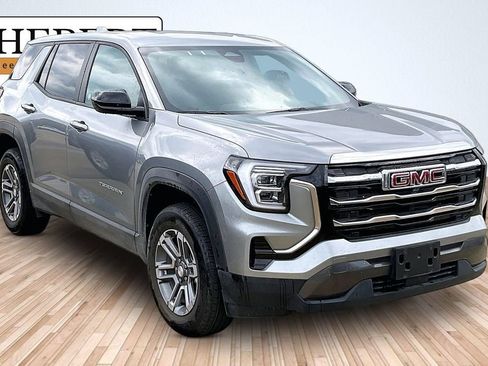 Used 2026 GMC Terrain Elevation AWD/4WD image 2