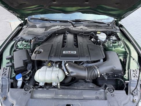 Used 2022 Ford Mustang GT Premium w/ Equipment Group 401A image 3