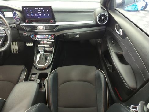 Used 2023 Kia Forte GT-Line w/ GT-Line Technology Package image 16