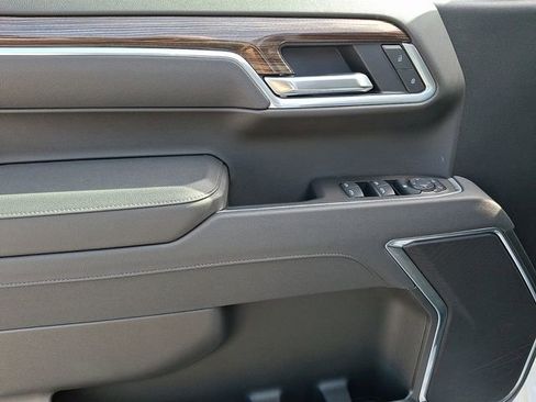 Certified 2025 Chevrolet Silverado 1500 LT image 12