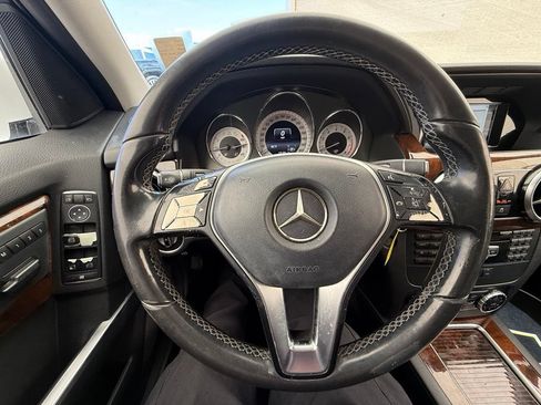 Used 2015 Mercedes-Benz GLK 350 2WD image 17