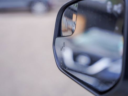 Used 2022 Ford Transit Connect XLT image 14