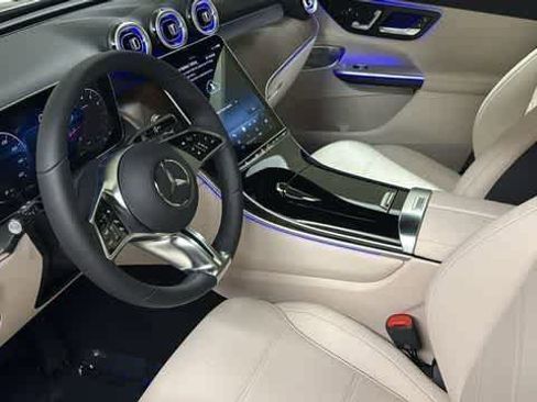 Certified 2026 Mercedes-Benz GLC 300 4MATIC image 4