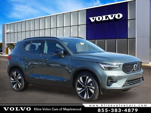 New 2026 Volvo XC40 B5 Ultra w/ Climate Package image 1