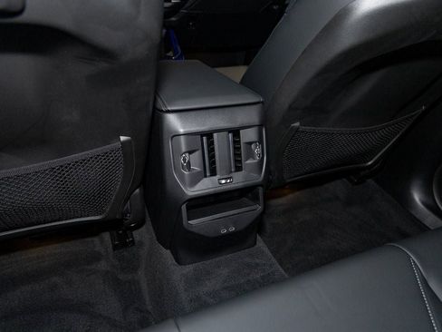 Used 2026 BMW X3 xDrive30 w/ Convenience Package AWD/4WD image 37