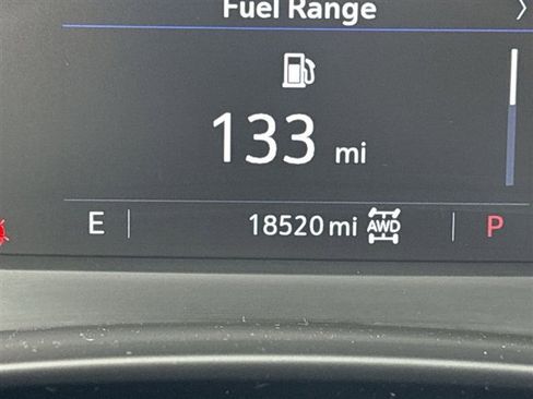 Used 2023 Cadillac XT4 Luxury w/ Cold Weather Package image 12