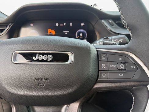 New 2026 Jeep Grand Cherokee Limited w/ Limited Altitude Package image 26