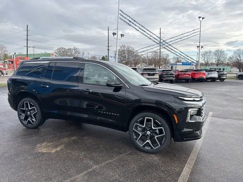 New 2026 Chevrolet Traverse High Country w/ LPO, Floor Liner Package image 19