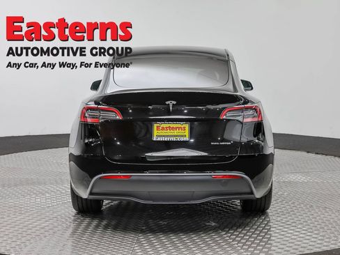 Used 2023 Tesla Model Y Long Range AWD/4WD image 6