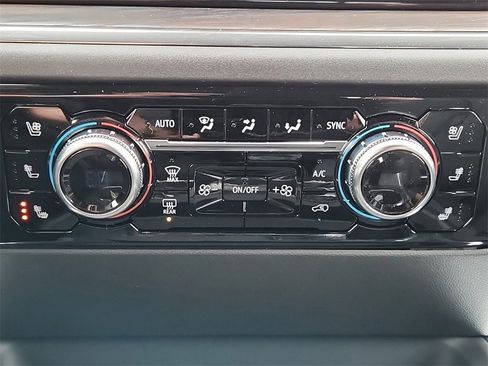 New 2025 GMC Sierra 2500 SLT w/ SLT Premium Package image 14