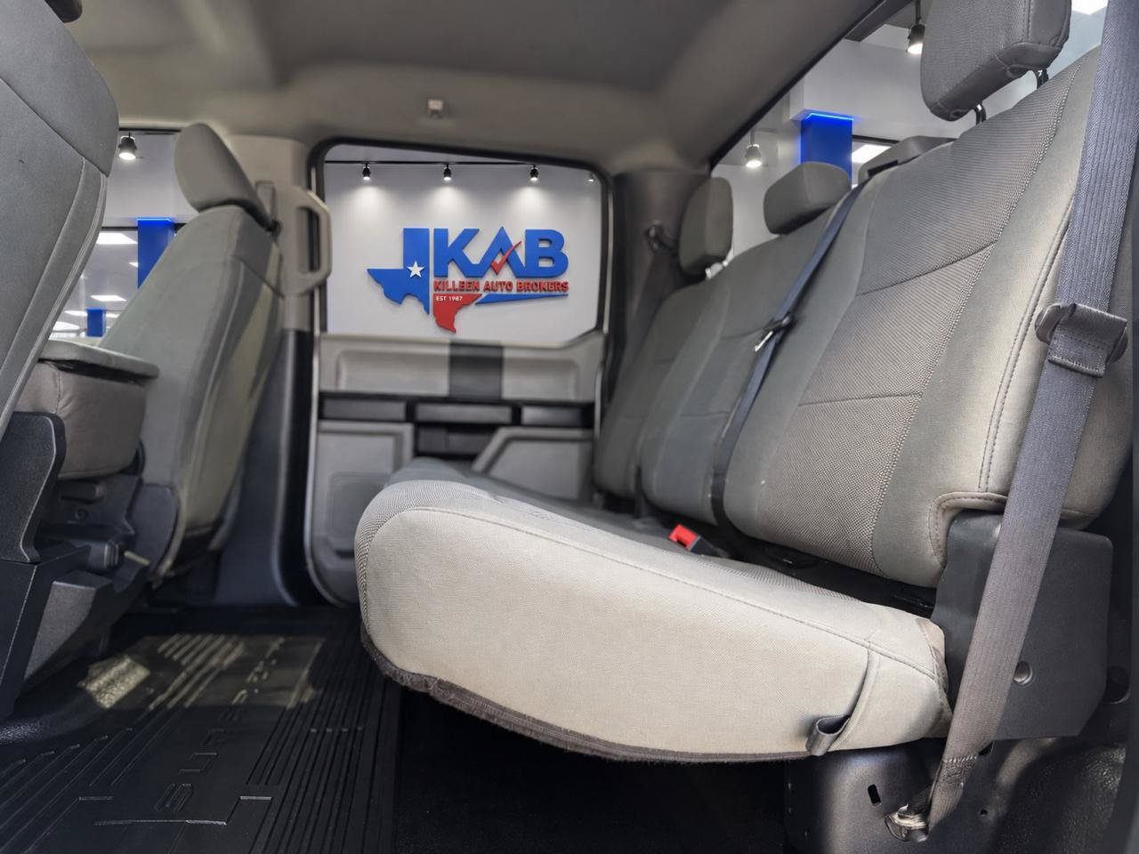 Used 2022 Ford F250 XL w/ STX Appearance Package AWD/4WD image 17