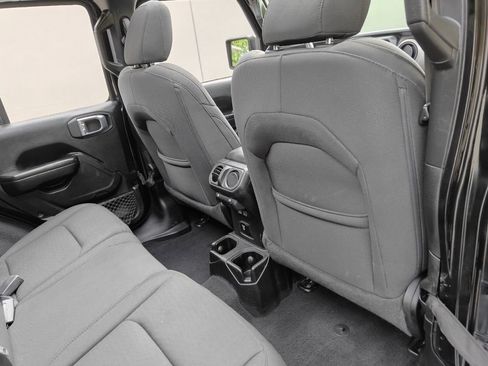 Used 2021 Jeep Wrangler Unlimited Sport AWD/4WD image 24
