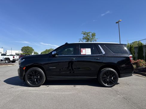 Used 2023 Chevrolet Tahoe Premier AWD/4WD image 7