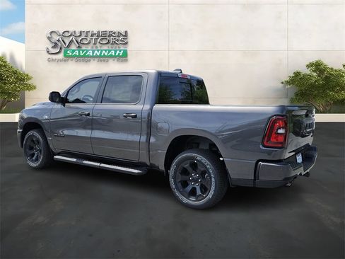 New 2026 RAM 1500 Express AWD/4WD image 3