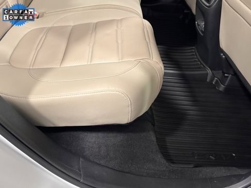 Used 2022 Honda CR-V Touring image 23
