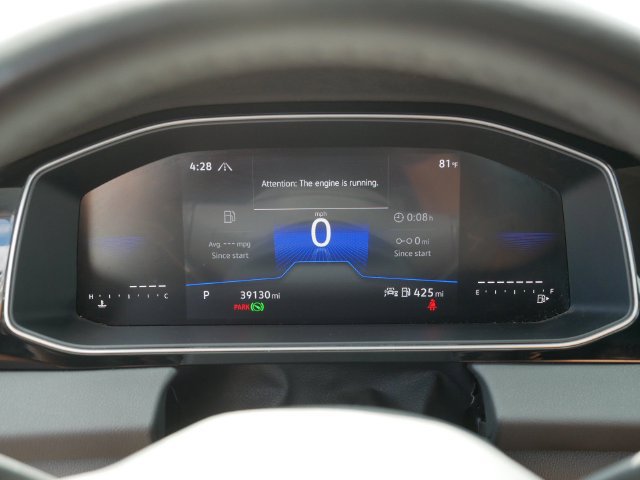 Certified 2025 Volkswagen Jetta S FWD image 27