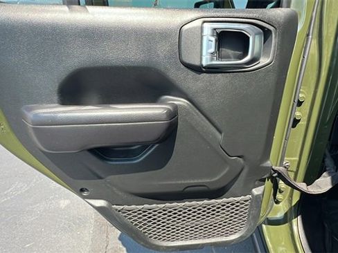 Used 2021 Jeep Wrangler Unlimited Sport image 14