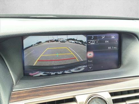 Used 2015 Lexus LS 460 L w/ Ultra Luxury Package RWD image 13