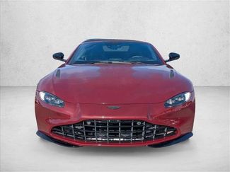 Used 2021 Aston Martin V8 Vantage Roadster video 2