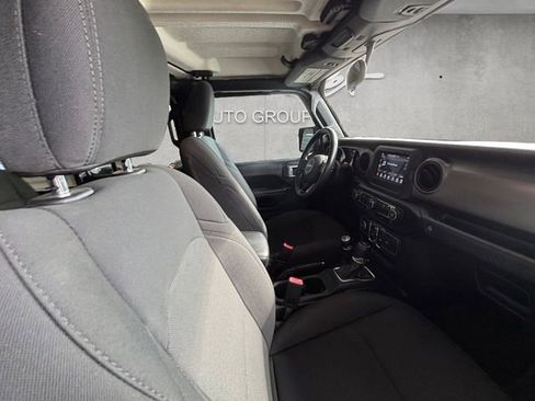 Used 2020 Jeep Wrangler Unlimited Sport S AWD/4WD image 30