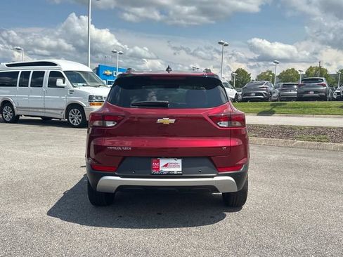 Used 2022 Chevrolet TrailBlazer LT w/ Driver Confidence Package FWD image 5